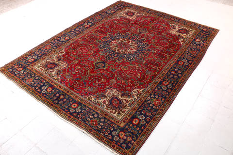 Tabriz Red Hand Knotted 85 X 112  Area Rug 99-111374 Image 1