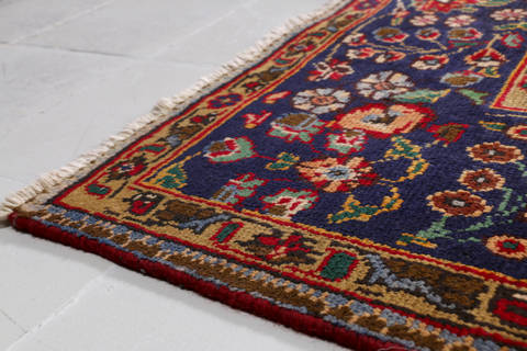 Tabriz Red Hand Knotted 85 X 112  Area Rug 99-111374 Image 9