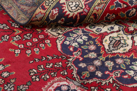 Tabriz Red Hand Knotted 62 X 98  Area Rug 99-111386 Image 13