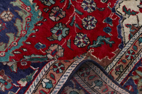 Tabriz Red Hand Knotted 65 X 98  Area Rug 99-111387 Image 10