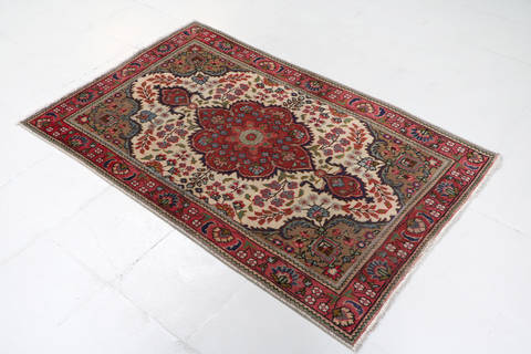 Tabriz Beige Hand Knotted 31 X 411  Area Rug 99-111404 Image 2