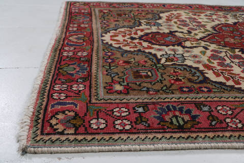 Tabriz Beige Hand Knotted 31 X 411  Area Rug 99-111404 Image 8