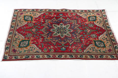 Tabriz Red Hand Knotted 31 X 43  Area Rug 99-111405 Image 4