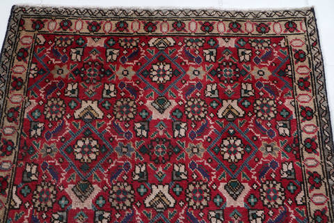 Tabriz Red Hand Knotted 34 X 48 Area Rug 99-111406 Image 5