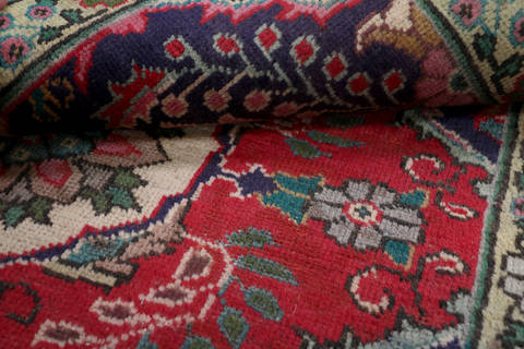 Jaipur Red Hand Knotted 29 X 47 Area Rug 99-111407 Image 10