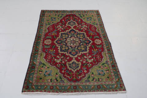Tabriz Red Hand Knotted 32 X 49  Area Rug 99-111422 Image 1