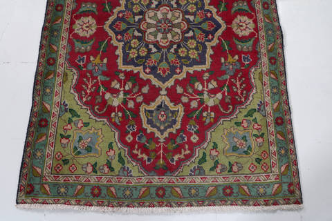 Tabriz Red Hand Knotted 32 X 49  Area Rug 99-111422 Image 7