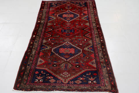Zanjan Red Runner Hand Knotted 33 X 65 Area Rug 99-111453 Image 1