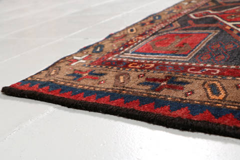Zanjan Red Runner Hand Knotted 33 X 65 Area Rug 99-111453 Image 8