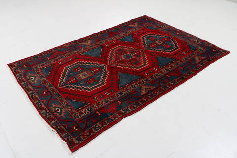 Zanjan Red Hand Knotted 44 X 70 Area Rug 99-111469 Image 4