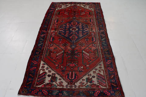 Zanjan Red Runner Hand Knotted 41 X 86 Area Rug 99-111485 Image 2