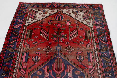 Zanjan Red Runner Hand Knotted 41 X 86 Area Rug 99-111485 Image 4