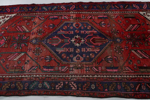 Zanjan Red Runner Hand Knotted 41 X 86 Area Rug 99-111485 Image 6