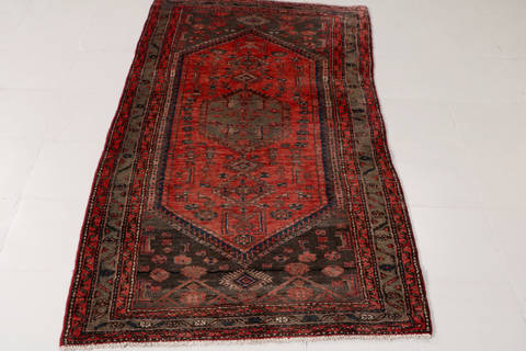 Zanjan Red Hand Knotted 34 X 63 Area Rug 99-111500 Image 1