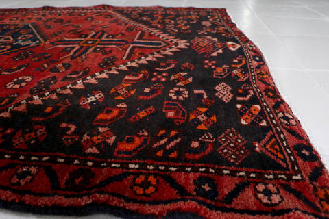 Zanjan Red Hand Knotted 36 X 60 Area Rug 99-111503 Image 10