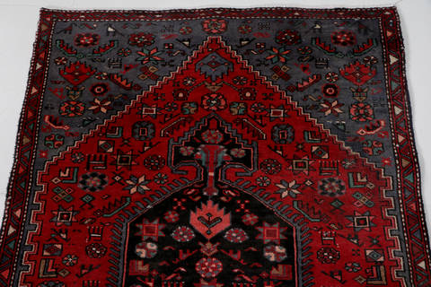 Zanjan Red Hand Knotted 37 X 62 Area Rug 99-111525 Image 4