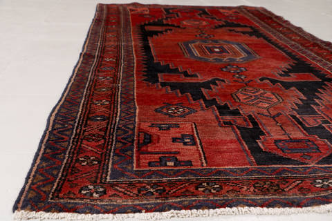 Hamedan Red Runner Hand Knotted 33 X 66 Area Rug 99-111538 Image 6