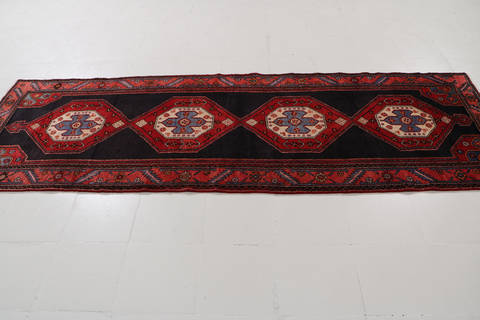Zanjan Blue Runner Hand Knotted 33 X 99 Area Rug 99-111561 Image 5