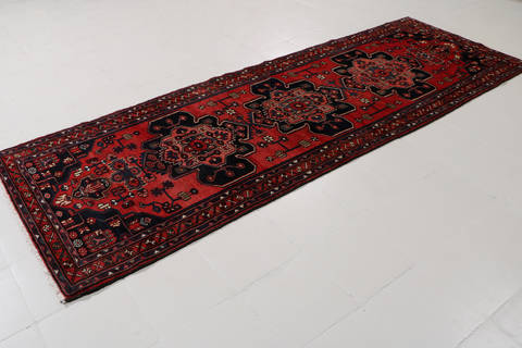 Zanjan Red Runner Hand Knotted 36 X 104 Area Rug 99-111569 Image 4