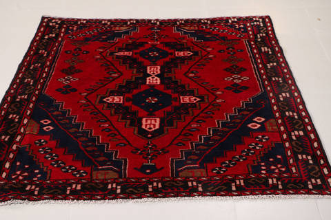 Hamedan Red Square Hand Knotted 48 X 410 Area Rug 99-111636 Image 1