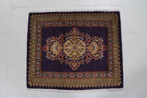 Tabriz Blue Square Hand Knotted 30 X 30  Area Rug 99-111642 Image 2