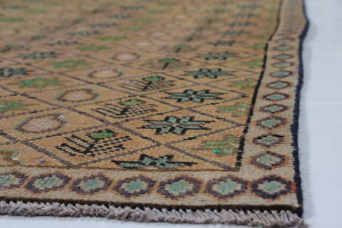 Tabriz Yellow Hand Knotted 30 X 48  Area Rug 99-111647 Image 10