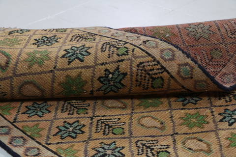 Tabriz Yellow Hand Knotted 30 X 48  Area Rug 99-111647 Image 13