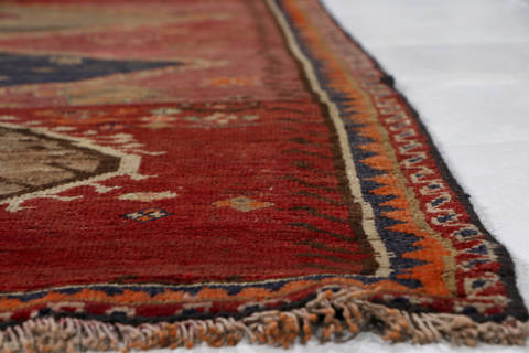 Shiraz Red Hand Knotted 35 X 51  Area Rug 99-111653 Image 9
