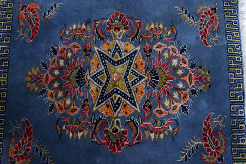 Tabriz Blue Hand Knotted 24 X 28  Area Rug 99-111689 Image 4