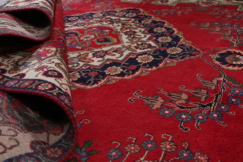 Tabriz Red Hand Knotted 79 X 101  Area Rug 99-111721 Image 12
