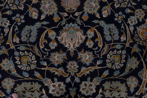 Kashan Blue Hand Knotted 70 X 109 Area Rug 99-111727 Image 5