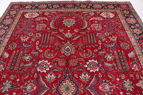 Tabriz Red Hand Knotted 94 X 134  Area Rug 99-111767 Image 4