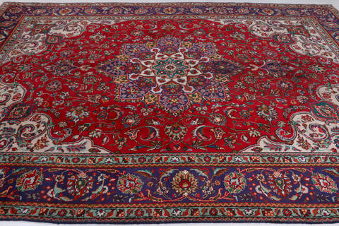 Tabriz Red Hand Knotted 83 X 113  Area Rug 99-111775 Image 11