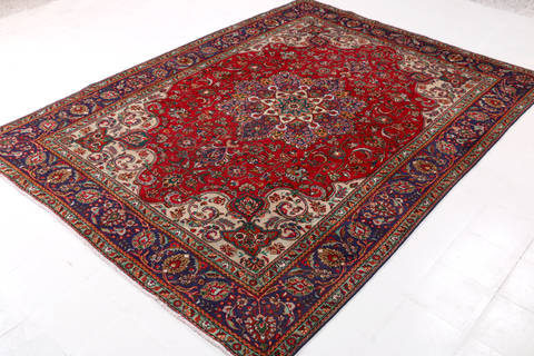 Tabriz Red Hand Knotted 83 X 113  Area Rug 99-111775 Image 2
