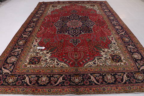 Tabriz Red Hand Knotted 84 X 121  Area Rug 99-111776 Image 10