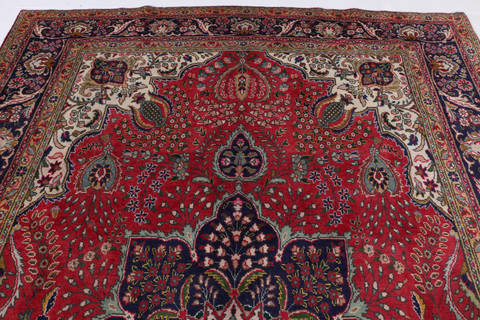 Tabriz Red Hand Knotted 84 X 121  Area Rug 99-111776 Image 5