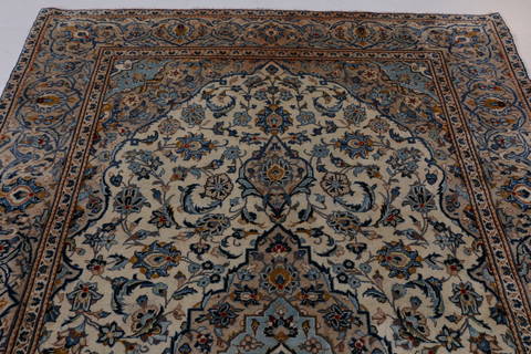 Kashan Beige Hand Knotted 63 X 911  Area Rug 99-111783 Image 5