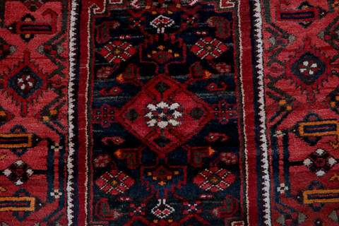 Hamedan Red Runner Hand Knotted 36 X 610 Area Rug 99-111793 Image 5