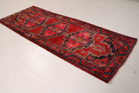 Hamedan Red Runner Hand Knotted 37 X 90 Area Rug 99-111797 Image 4