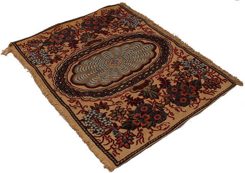 Kashan Beige Hand Knotted 25 X 31 Area Rug 254-111884 Image 3