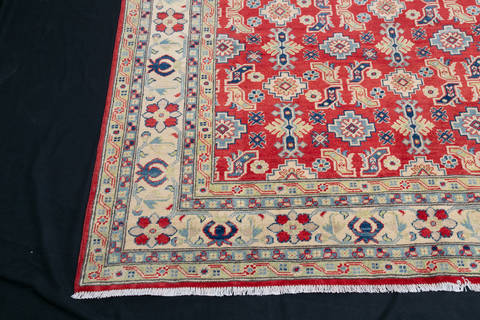Kazak Red Hand Knotted 68 X 94 Area Rug 700-111899 Image 3
