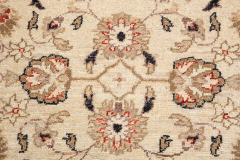 Chobi Beige Runner Hand Knotted 29 X 97  Area Rug 700-111959 Image 6