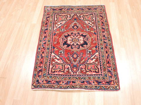 Meshkin Red Hand Knotted 23 X 35 Area Rug 100-111979 Image 1