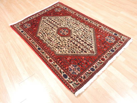 Abadeh Red Hand Knotted 34 X 410 Area Rug 100-111986 Image 3