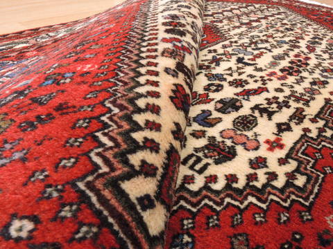 Abadeh Red Hand Knotted 34 X 410 Area Rug 100-111986 Image 9