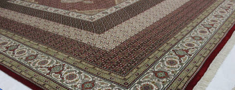 Mahi Red Hand Knotted 82 X 118 Area Rug 902-112029 Image 1