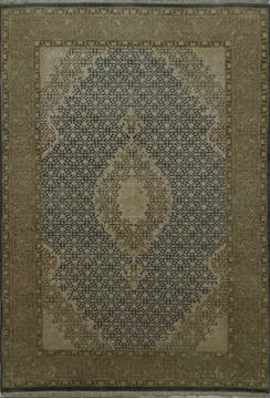 Indian Mahi Green Rectangle 4x6 ft Wool and Silk Carpet 112043