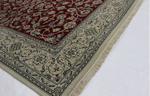 Nain Red Hand Knotted 57 X 81 Area Rug 902-112050 Image 1