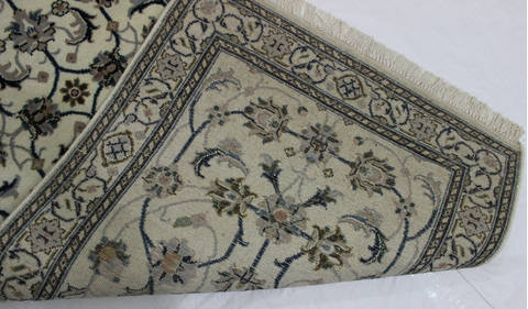 Nain Beige Runner Hand Knotted 26 X 1210 Area Rug 902-112106 Image 3