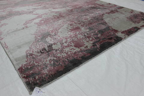 Modern Red Hand Loomed 54 X 79 Area Rug 902-112159 Image 2